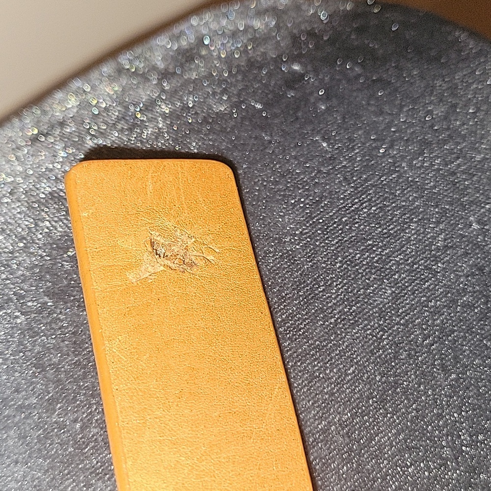 Guess Rhinestone Buckle & Camel Color Belt - Picture 5 of 16